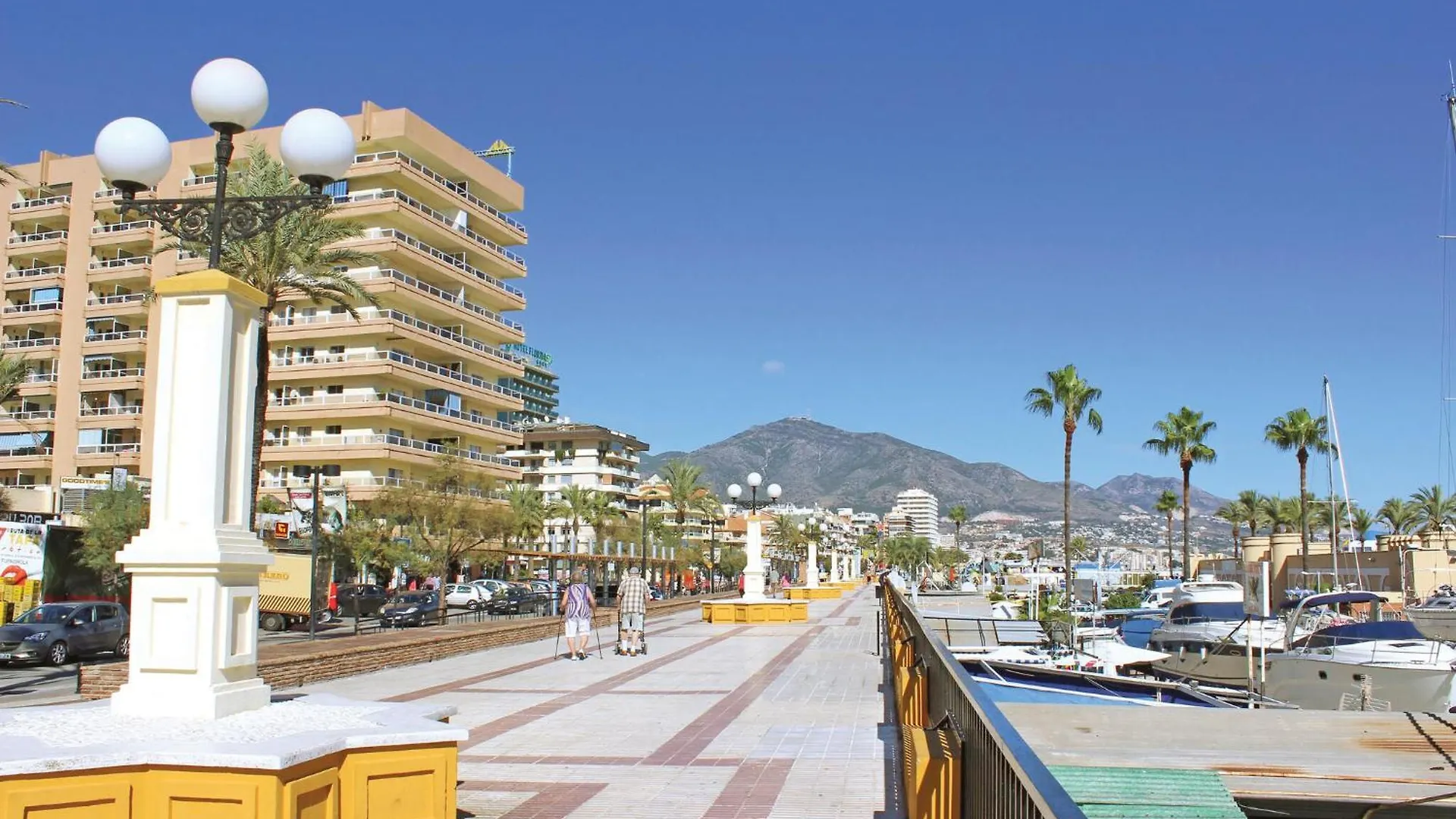 Lovely Apartment In Fuengirola With Wifi